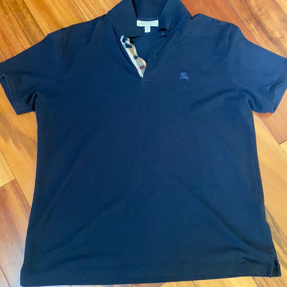 Men’s Burberry polo